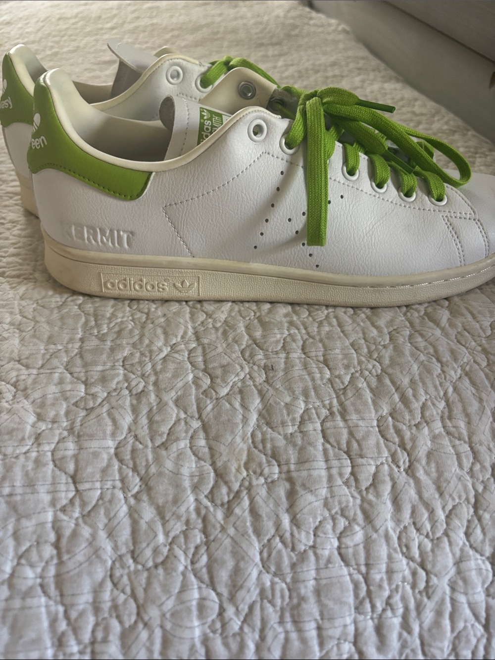 adidas White Sneakers with Bright Green Laces and Heel Tab - Picture 4 of 7
